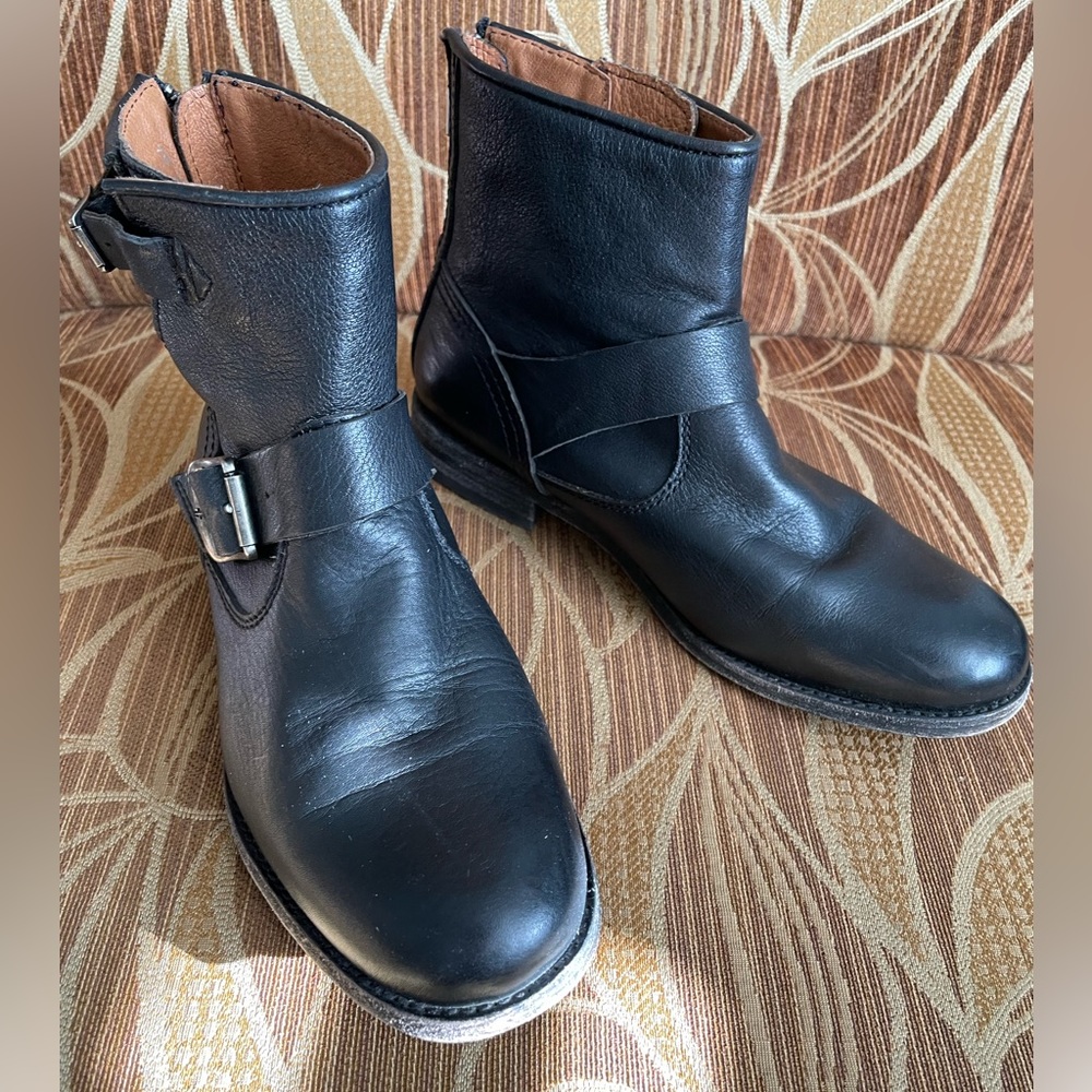Frye Tyler Engineer Soft Leather Boots Black